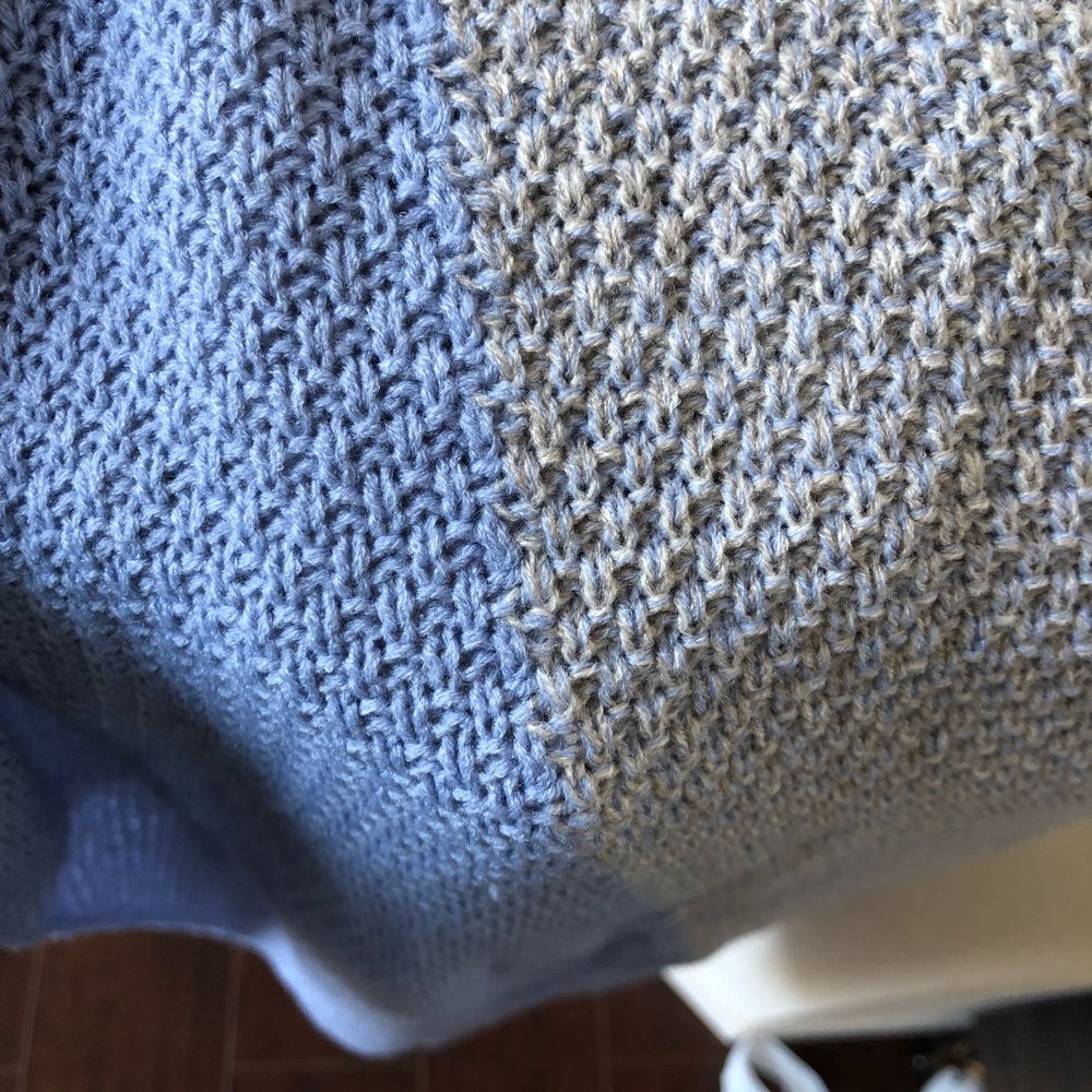 Steve Madden Gray Blue Knit Wrap poncho sweater - Picture 2 of 3